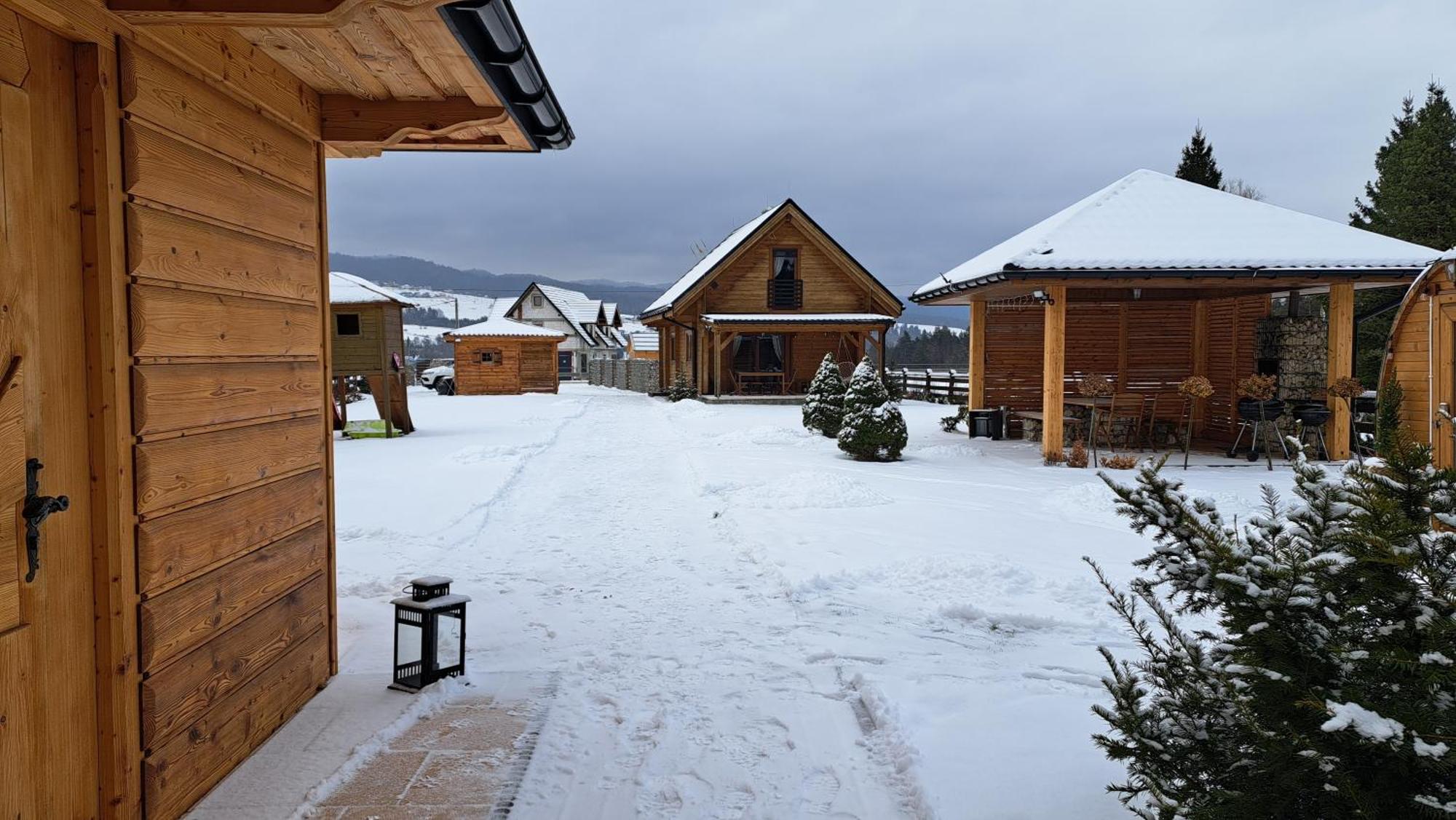 Domki Nad Jeziorem Czorsztynskim Debno (Nowy Targ) Exterior foto